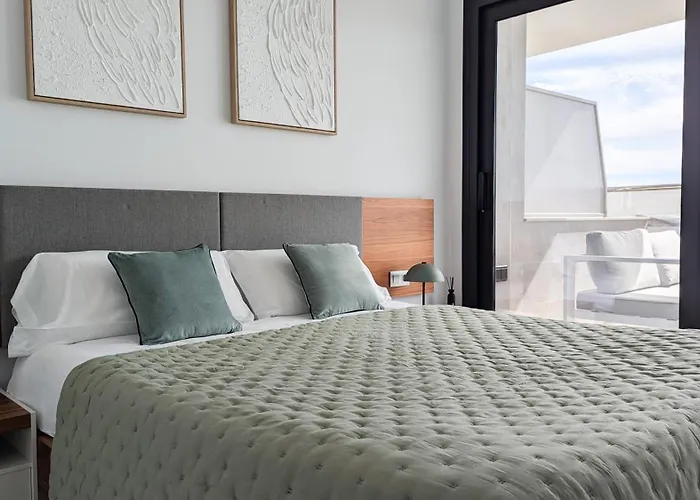 Sunset Cliffs Sea & Art Apartament Benidorm